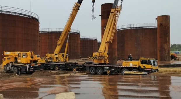 Орёл, монтаж 11 и 12-го РВС 5000 м³ под битум