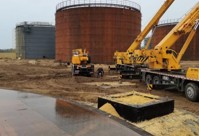 Орёл, монтаж 11 и 12-го РВС 5000 м³ под битум